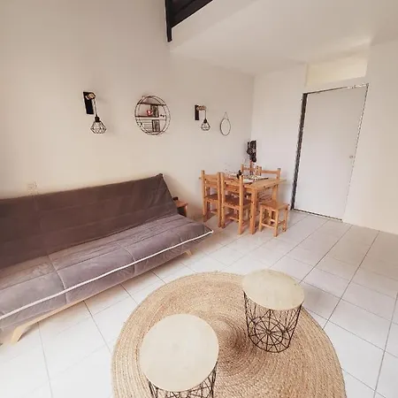 Holiday home 6 Couchages Privatif, Acces Direct Mer, Piscine *